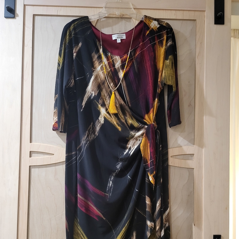 Signature by Robbie Bee Faux Wrap dress, colorful abstract print.  Size lg.